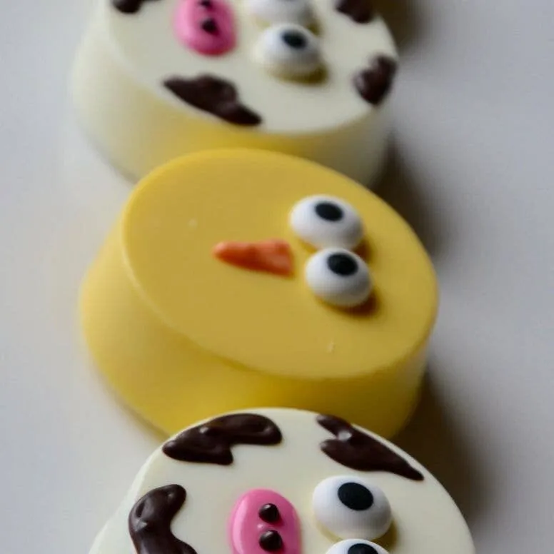 Easter Chicks Chocolate Covered Oreos 