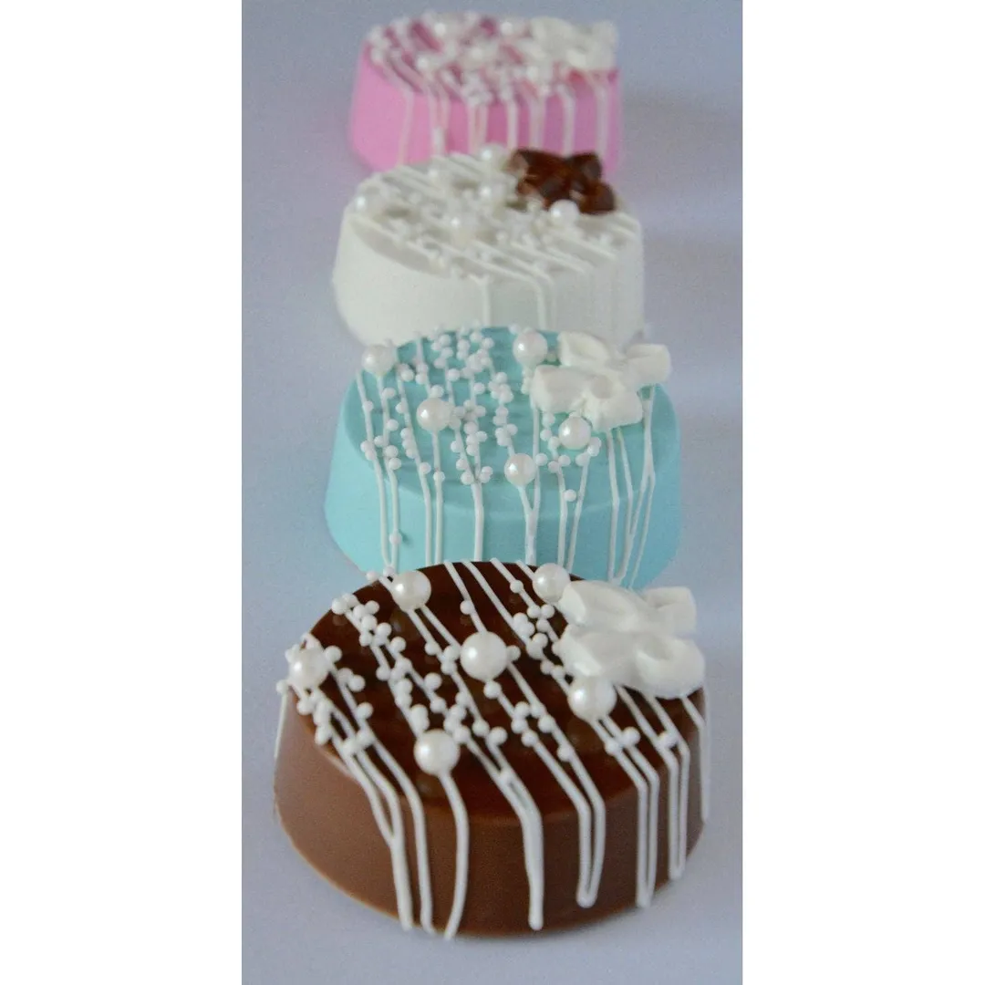 Elegantly Drizzled Chocolate Covered Oreos