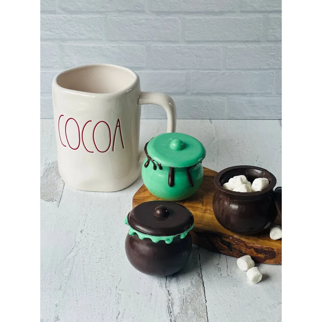 Halloween Cauldron Hot Cocoa Bombs