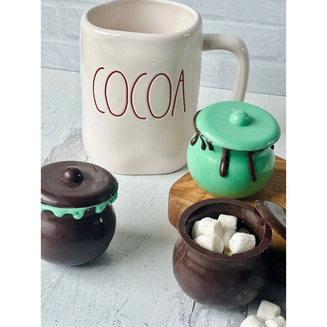 Halloween Cauldron Hot Cocoa Bombs variant