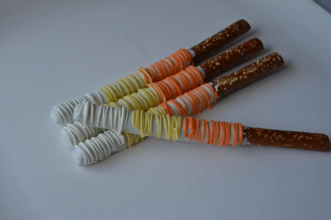 Halloween Themed Chocolate Covered Pretzels (2 pack)