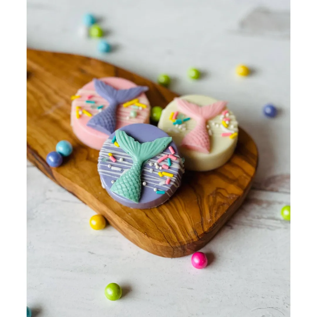 Mermaid Inspired Chocolate Covered Oreos