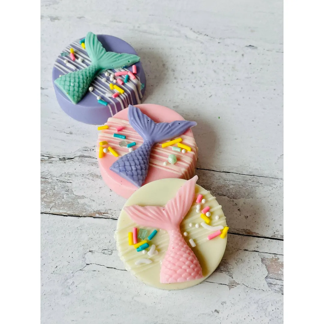 Mermaid Inspired Chocolate Covered Oreos