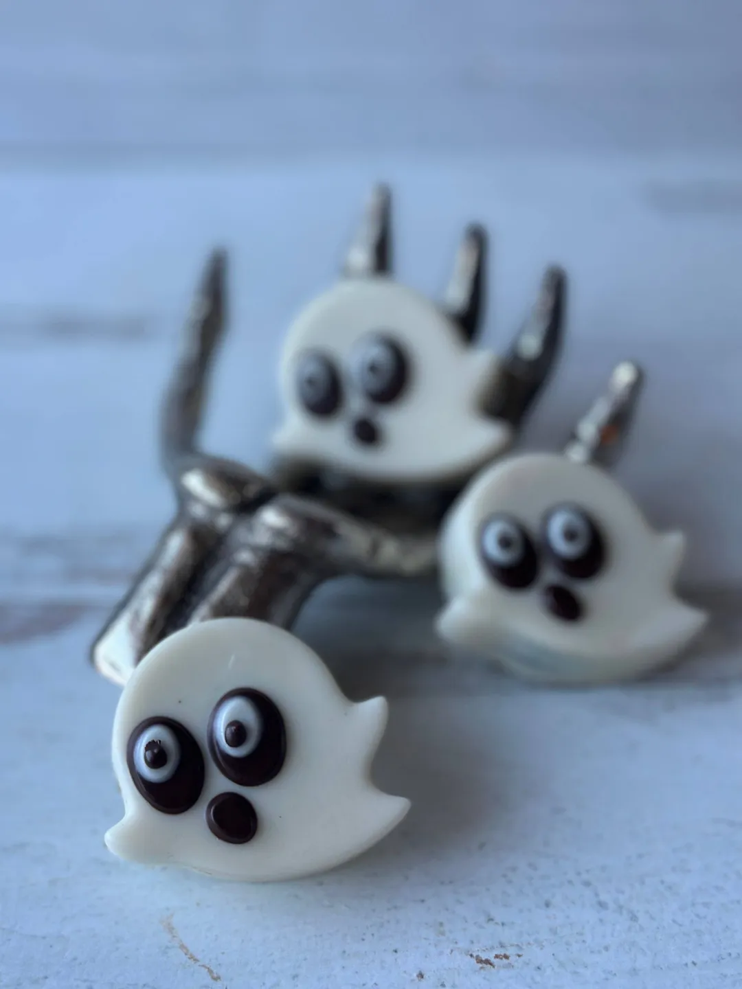 Mini Oreo Ghost Bites