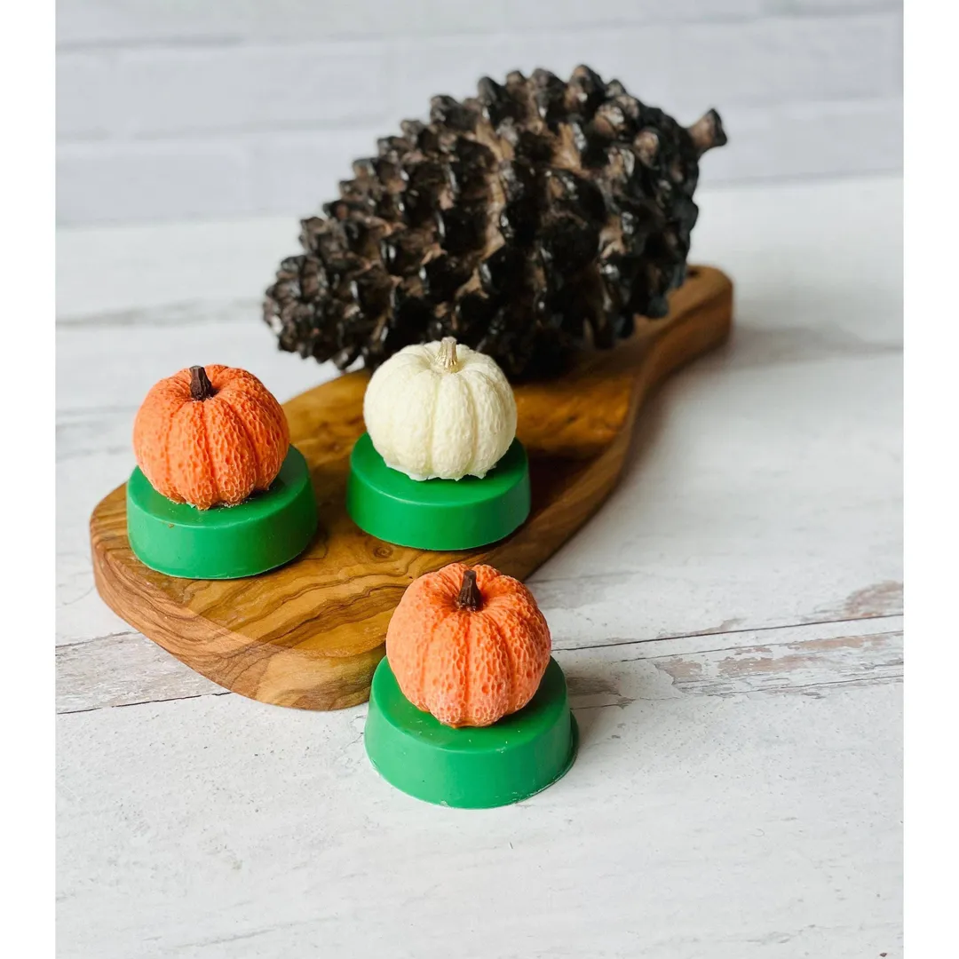 Pumpkin Chocolate Covered Oreos