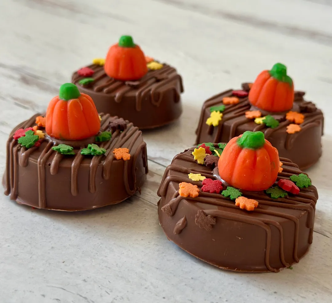 Pumpkin Creme Chocolate Covered Oreos 