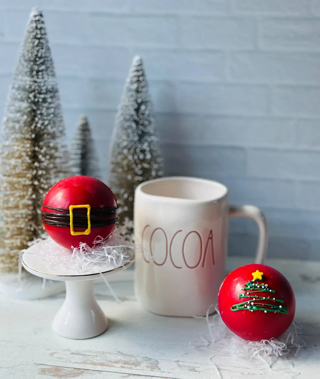 Santa Themed Cocoa Bombs variant