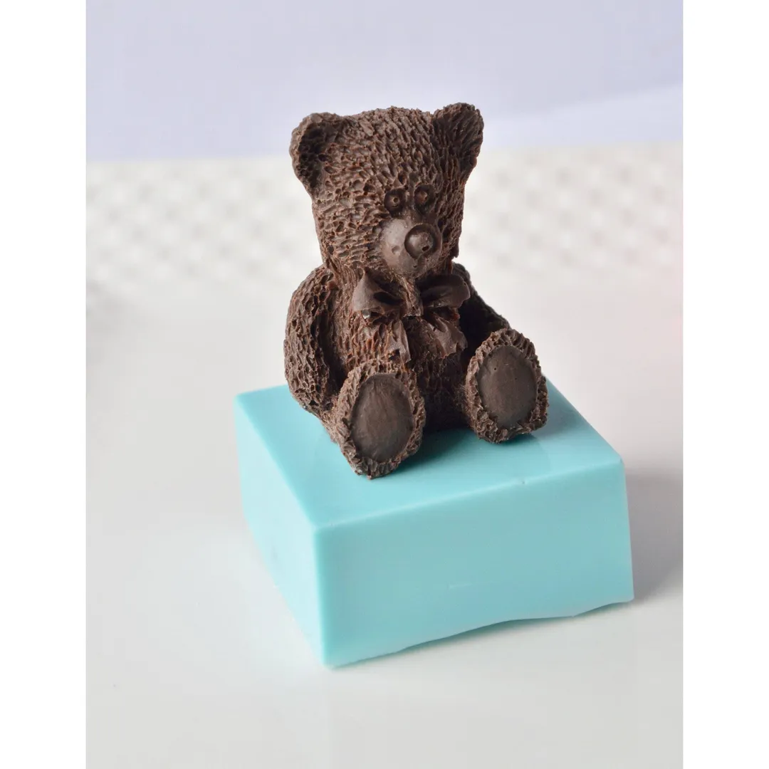 Teddy Bear Inspired Chocolate Covered Oreos