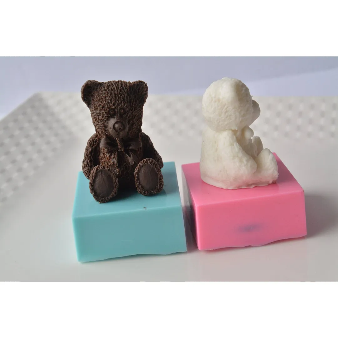 Teddy Bear Inspired Chocolate Covered Oreos