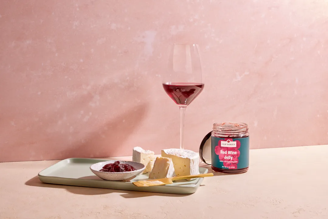 Red Wine Jelly with Cracked Pepper - 10oz. 