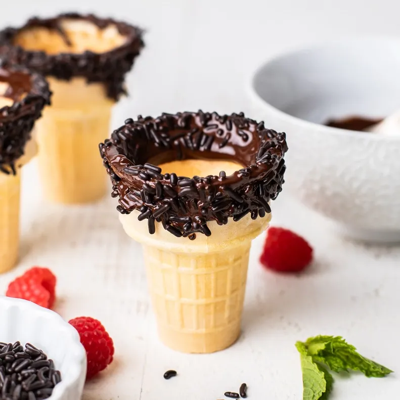 Natural Dark Cocoa Sprinkles