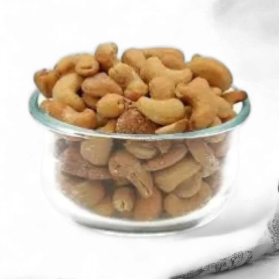 Cashews, Whole 320s, Roasted & Salted