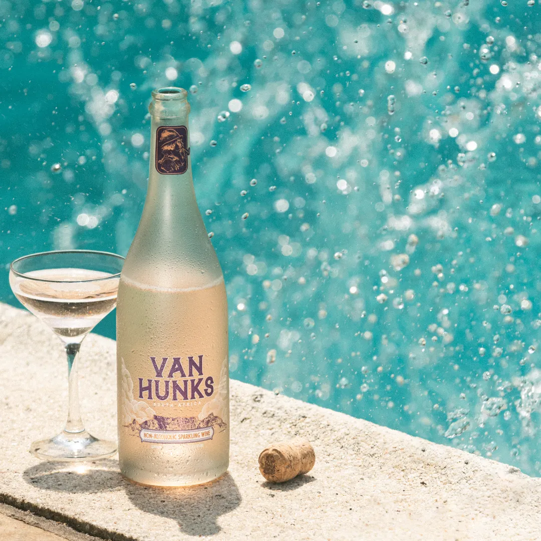 Van Hunks Non-Alcoholic Sparkling Blanc