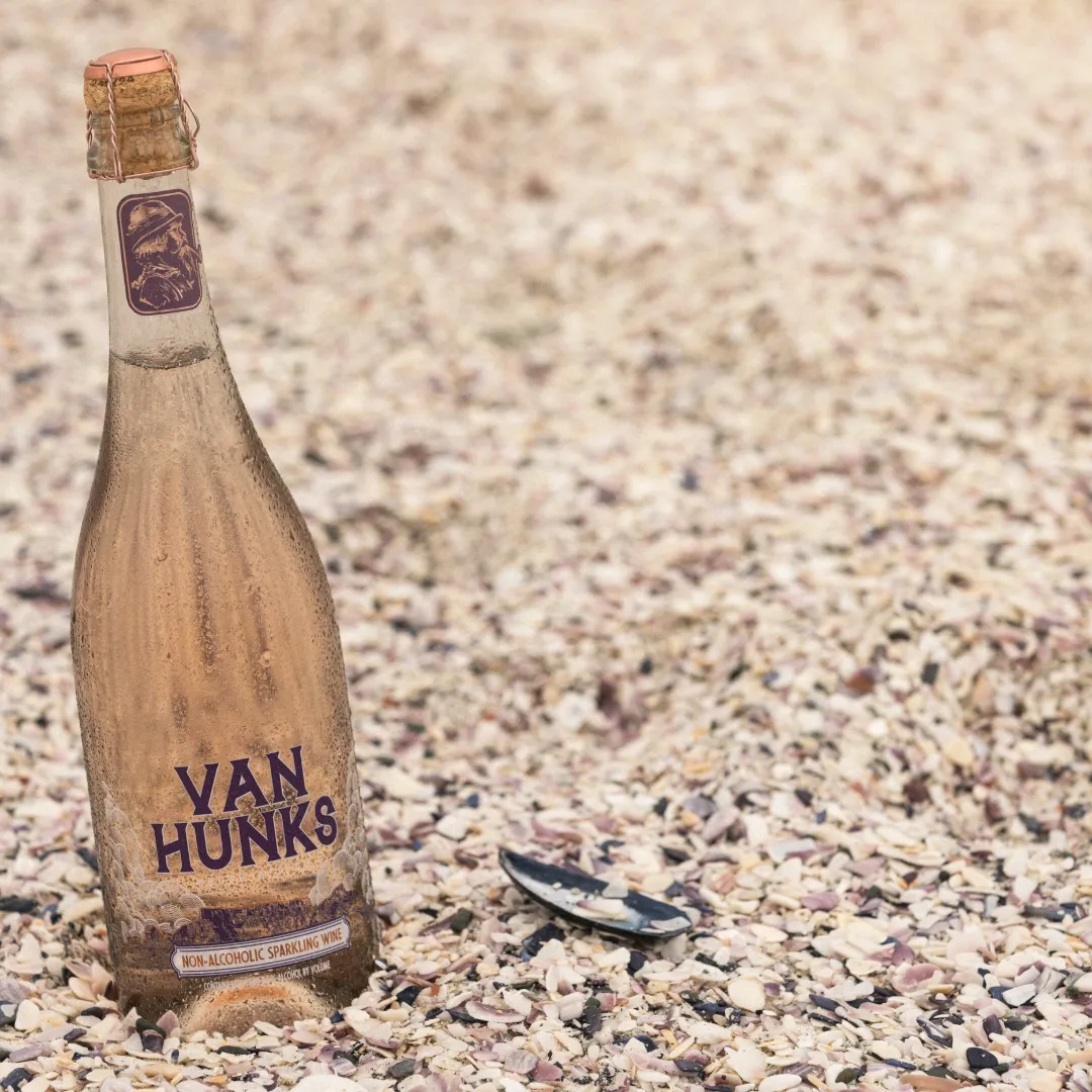 Van Hunks Non-Alcoholic Sparkling Rose