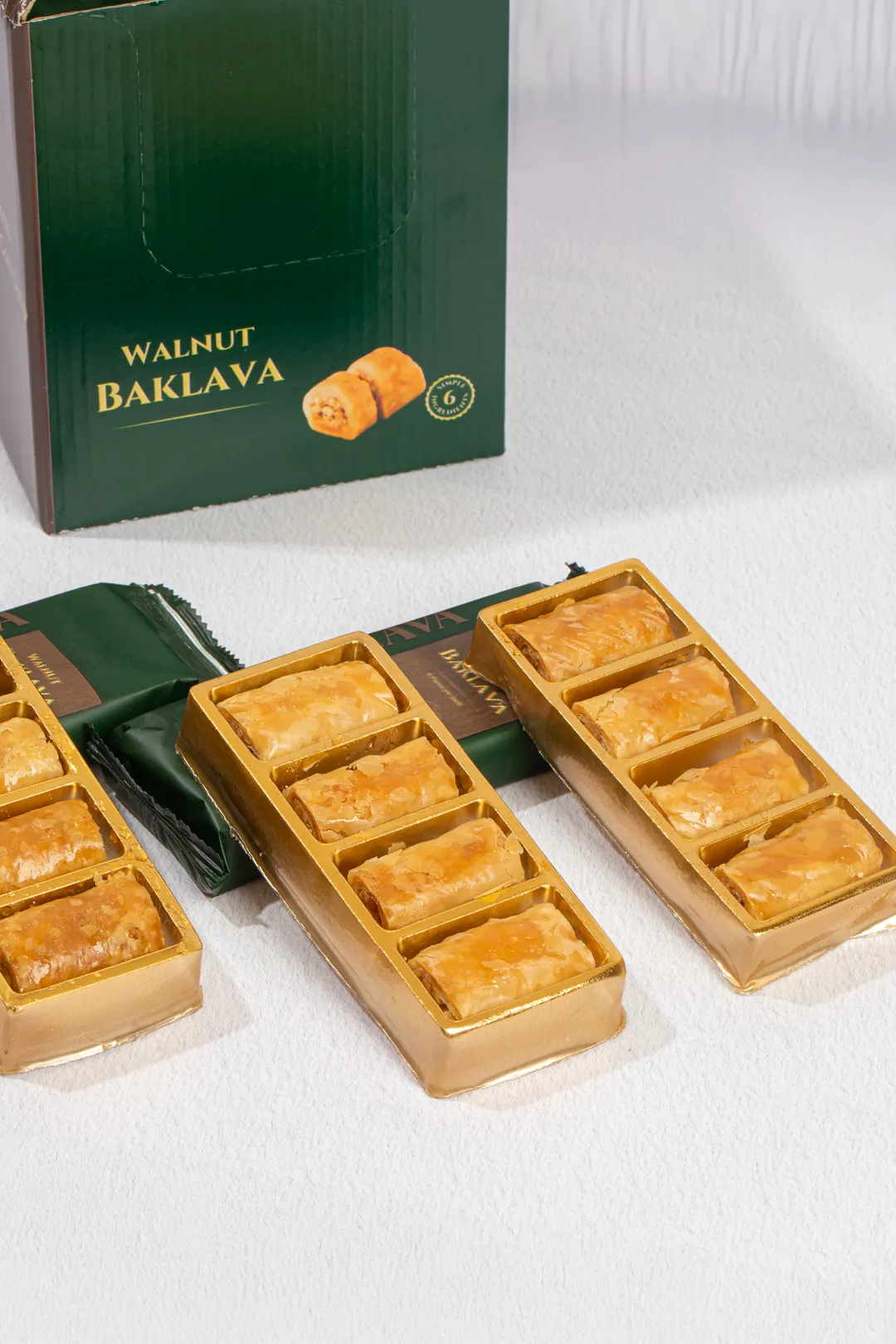 Baklava Walnut - Snacklava® | 20 Pack