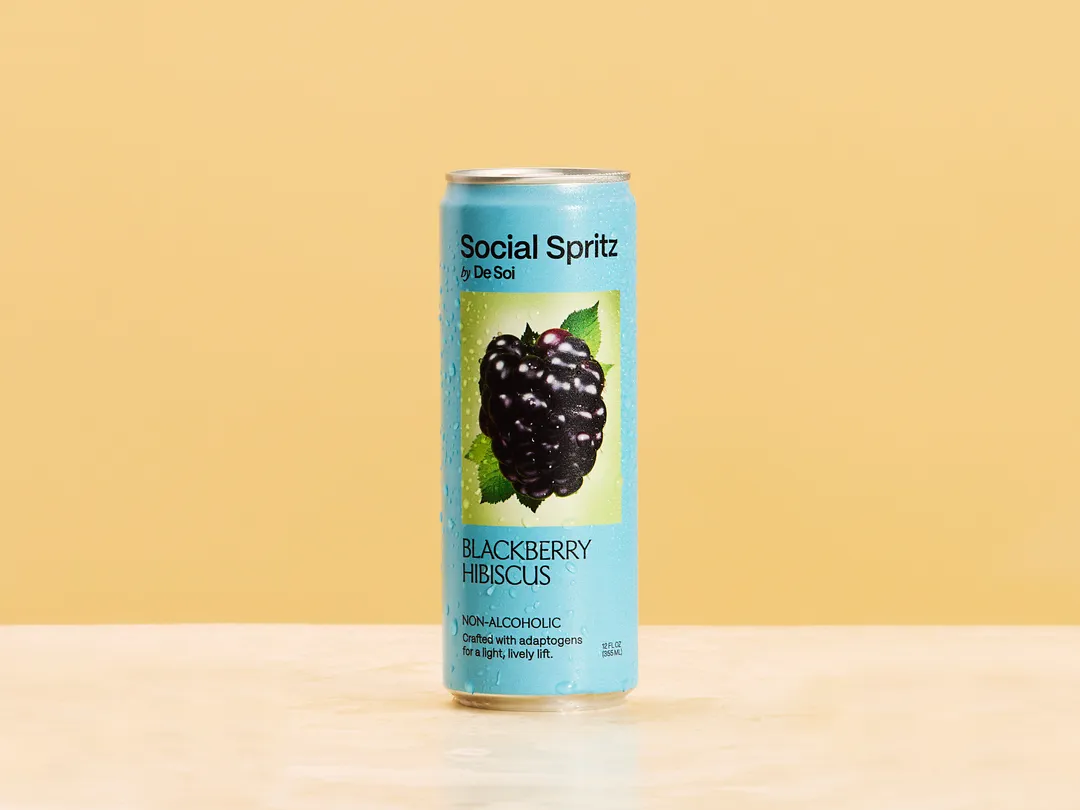 Social Spritz by De Soi - Blackberry Hibiscus, 12 cans (12oz)