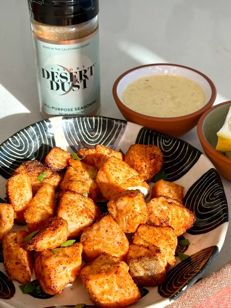 Savory 24oz Food Service Date-Based All-Purpose Seasoning