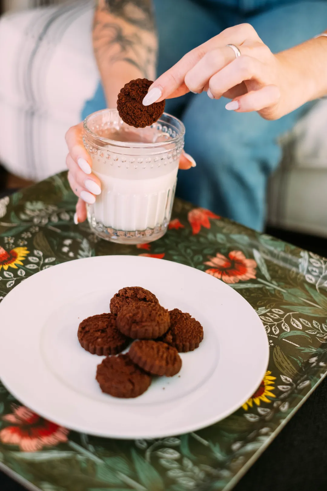 Mini Box: Double Dark Chocolate shortbread cookies (3oz)