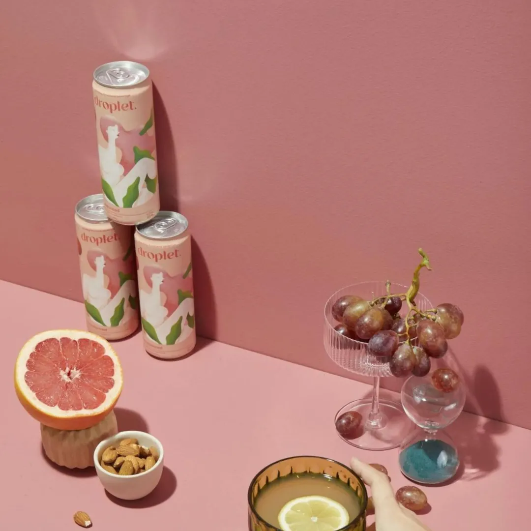 Pretty Balanced: White Peach, Moringa, Ashwagandha Adaptogen