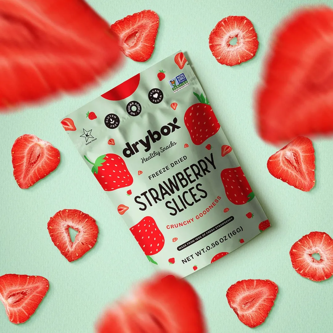 FREEZE DRIED STRAWBERRY SLICES - 0.56 OZ - 12 PACK