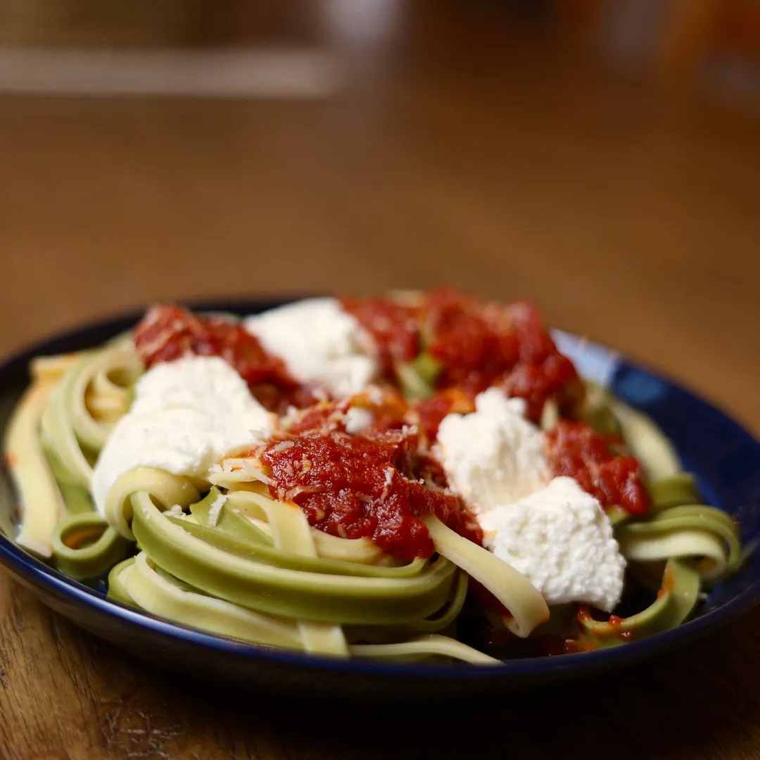 Fettuccine Paglia & Fieno - Artisanal Egg Pasta (12oz)