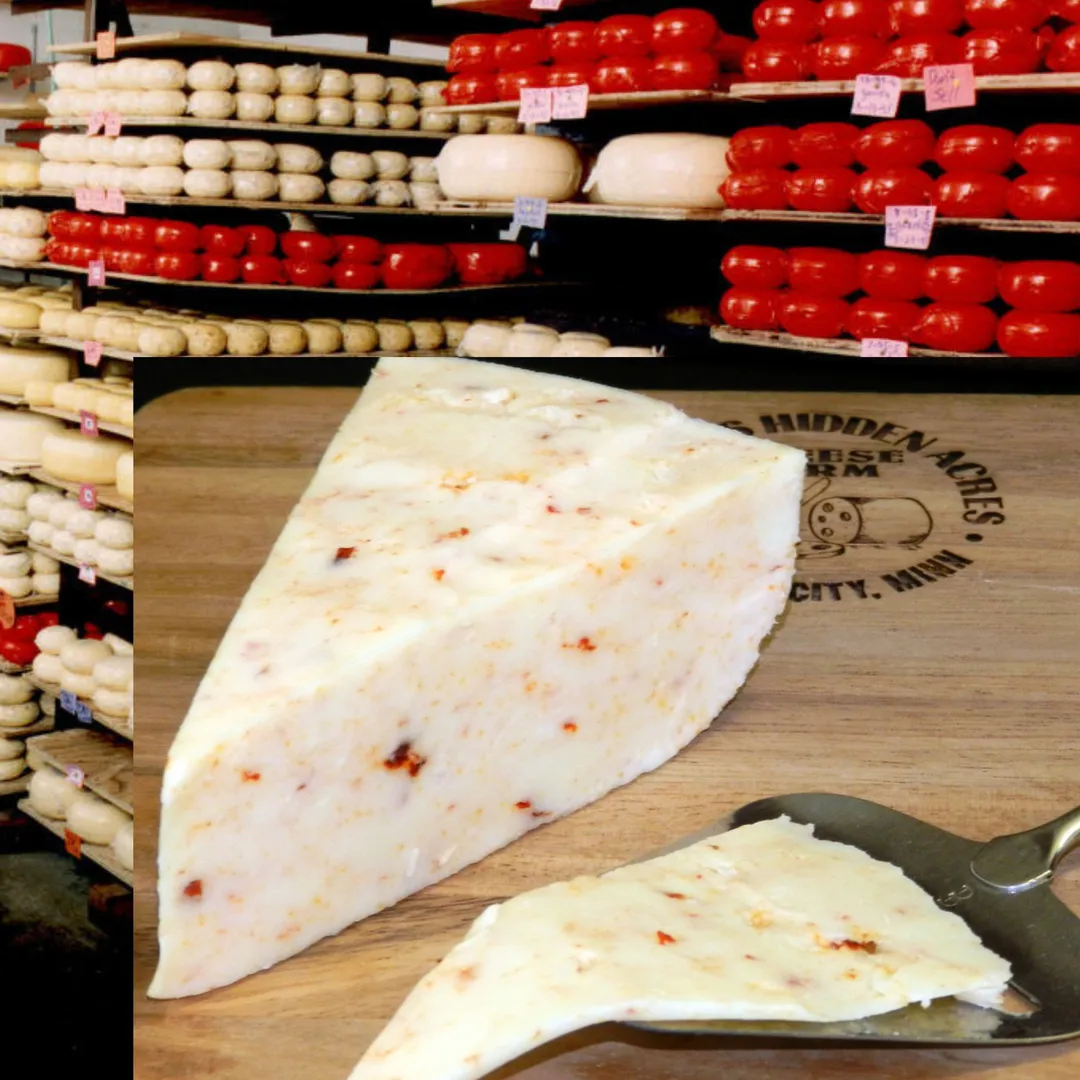 Chipotle Pepper Gouda Cheese Wedge