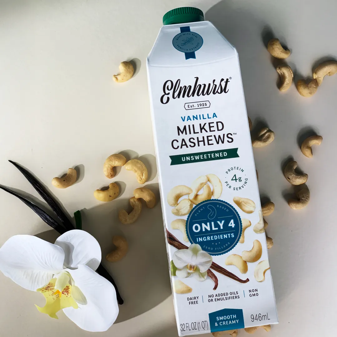 NEW Unsweetened Vanilla Cashew Milk, 32oz [6-Pack]
