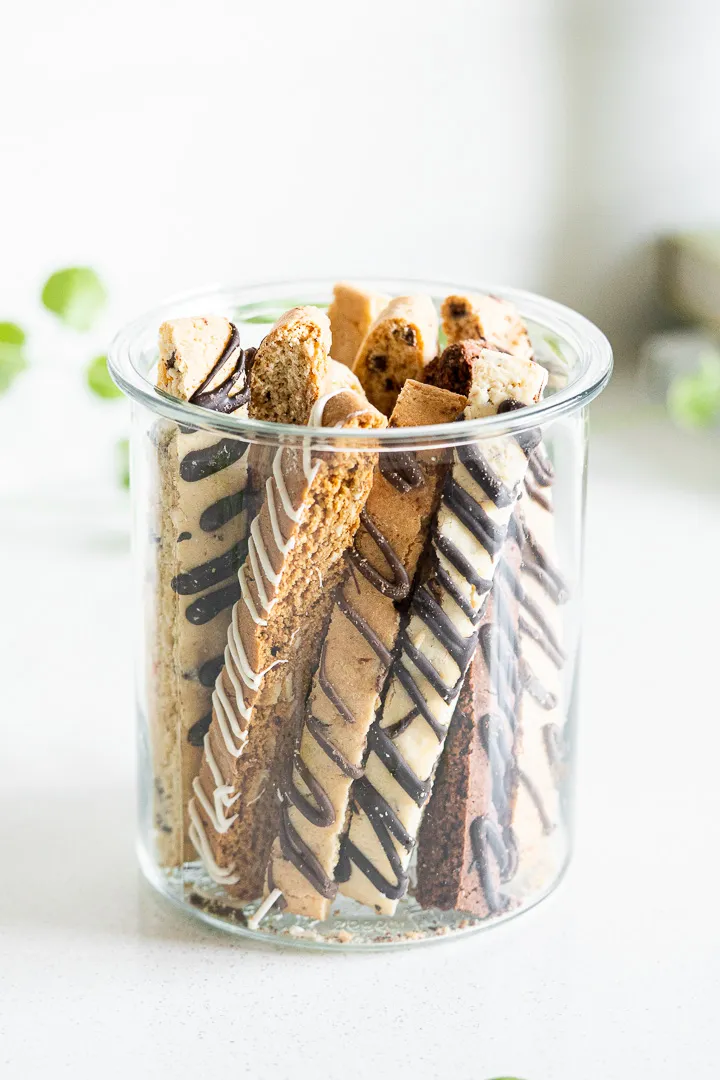 Almond Vanilla Biscotti