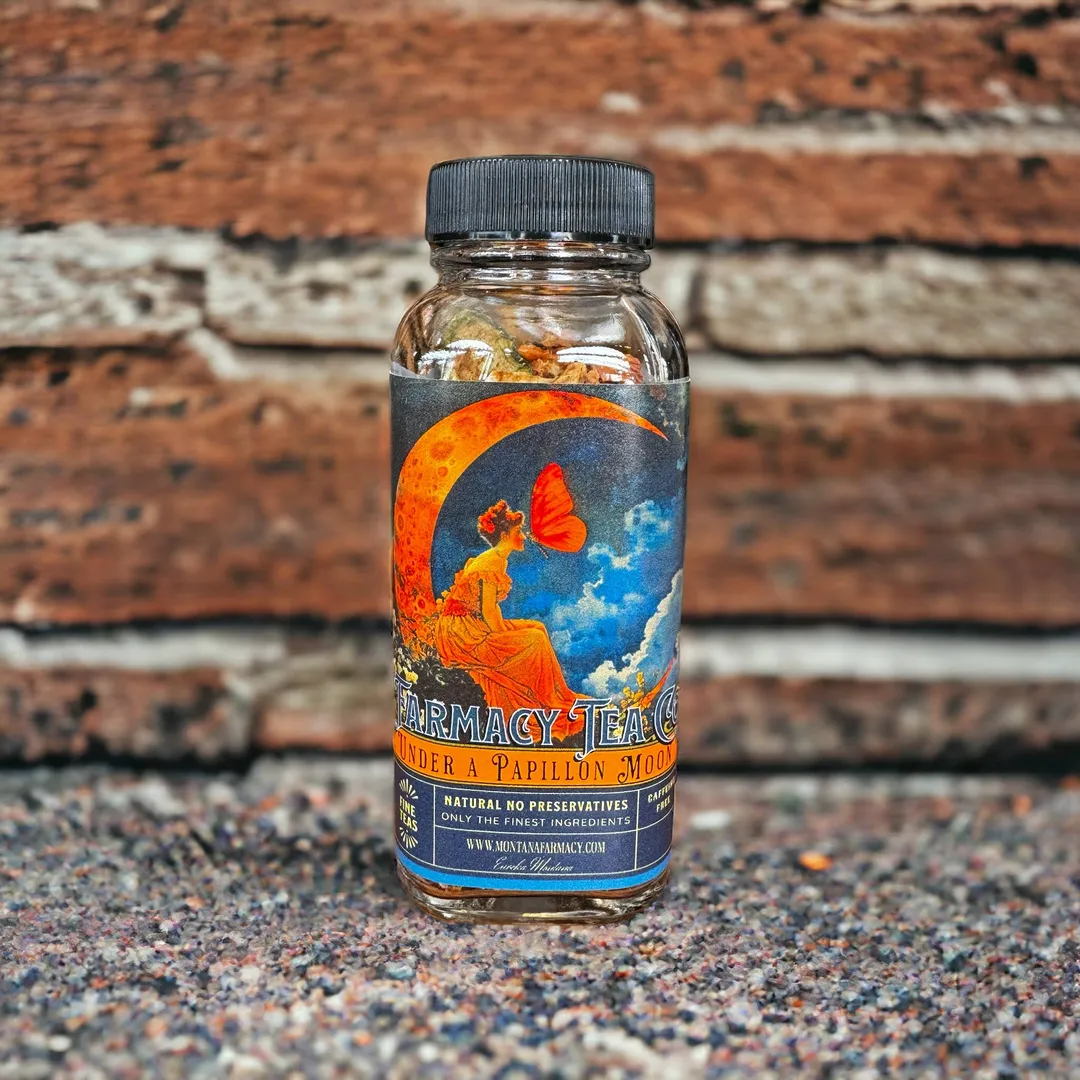 Under a Papillon Moon tea Garden Fresh Butterfly nouveau