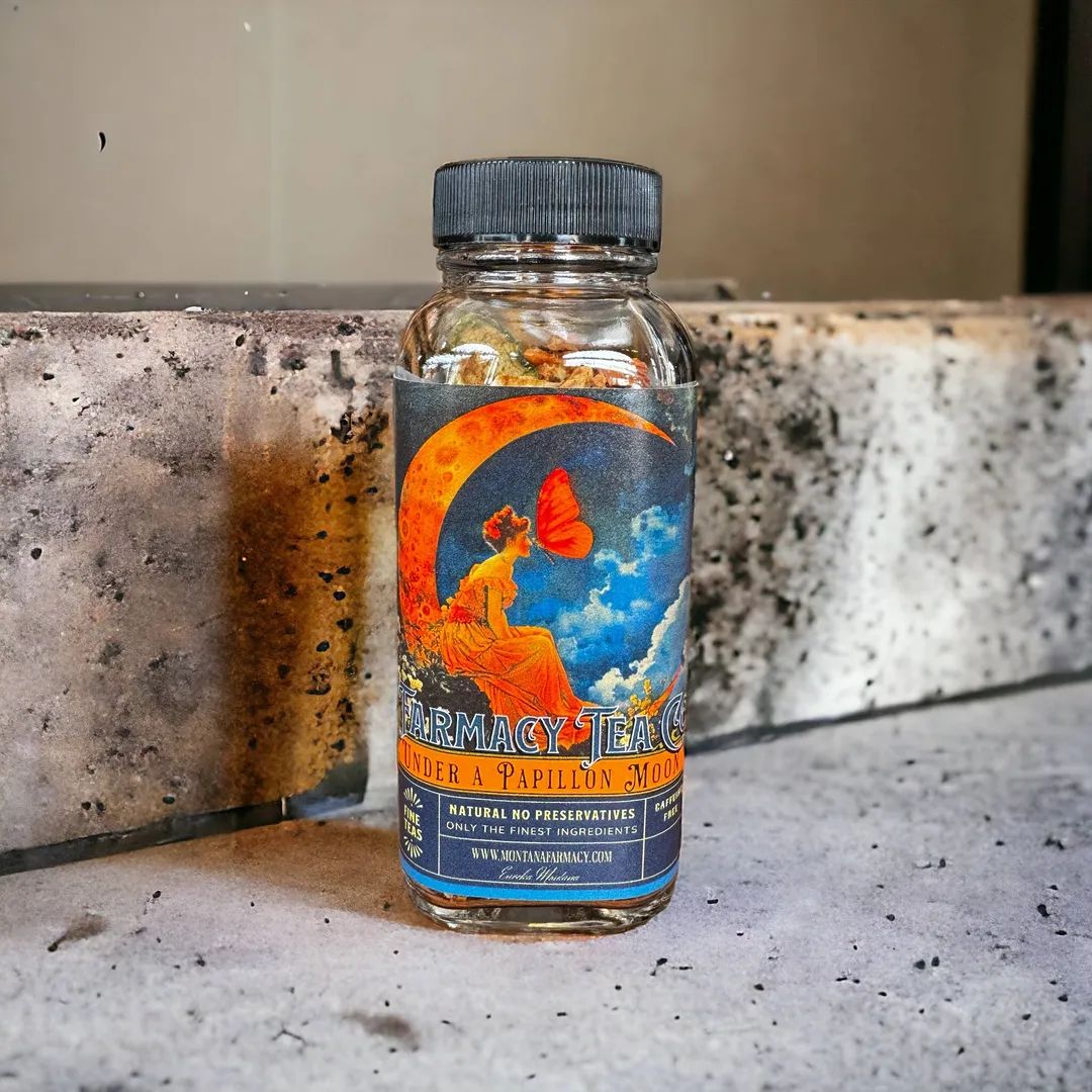 Under a Papillon Moon tea Garden Fresh Butterfly nouveau