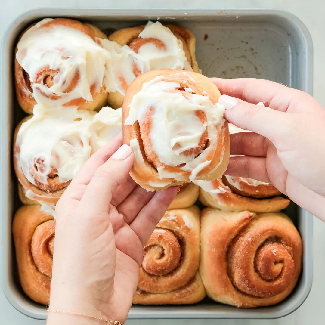 Cinnamon Roll Making Kit