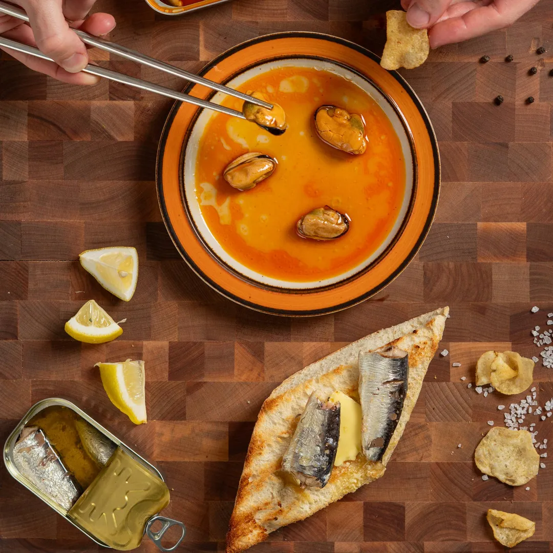 La Curiosa Galician Mussels in Escabeche, 5.3oz