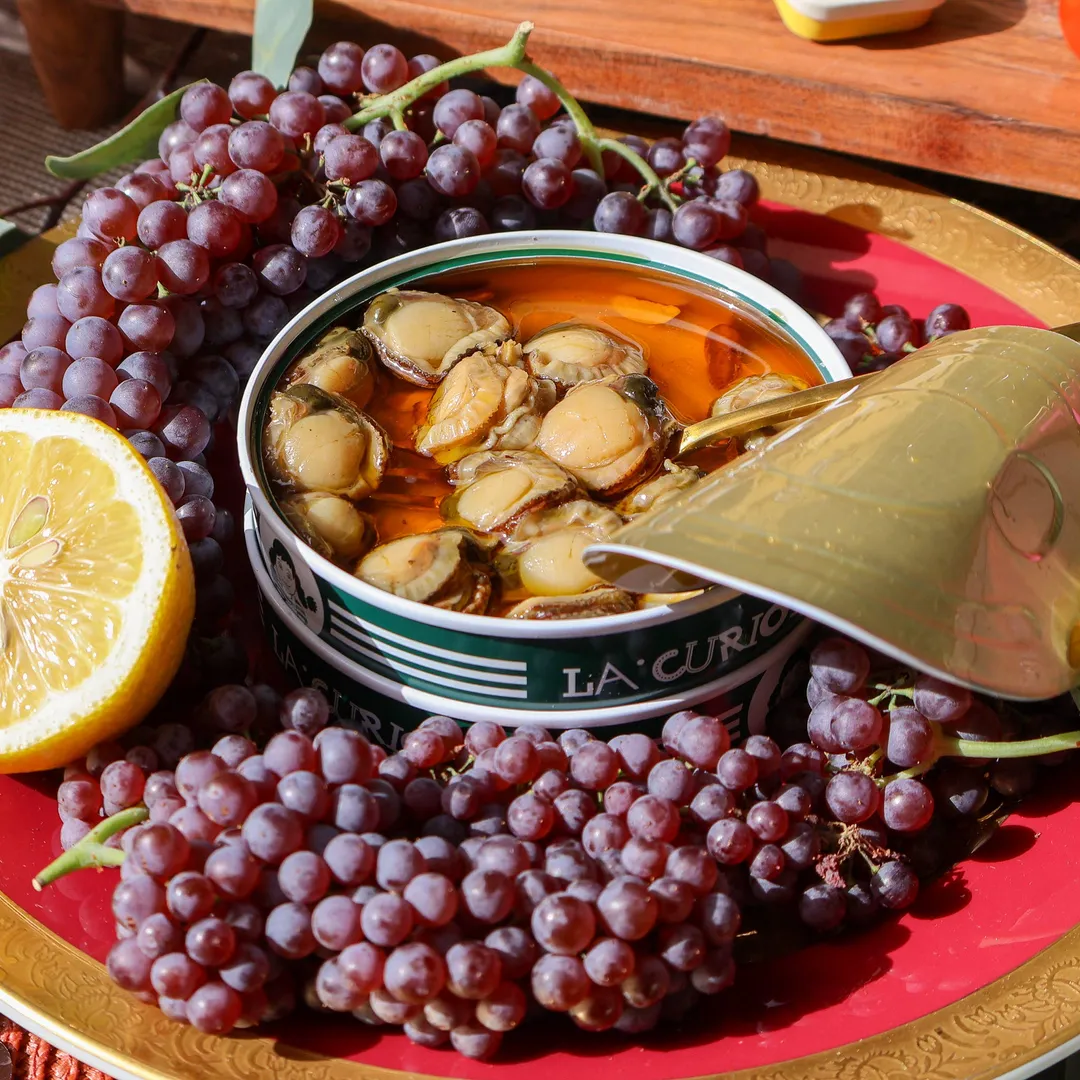 La Curiosa Scallops in Galician Sauce, 3.9oz