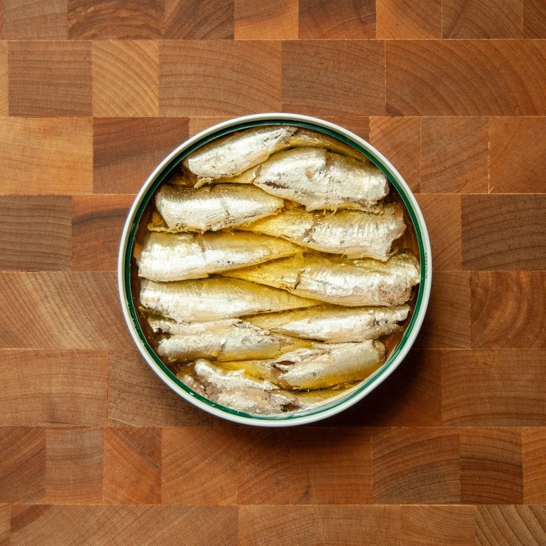 La Curiosa Small Sardines in Olive Oil w/ Chili, 4.2oz