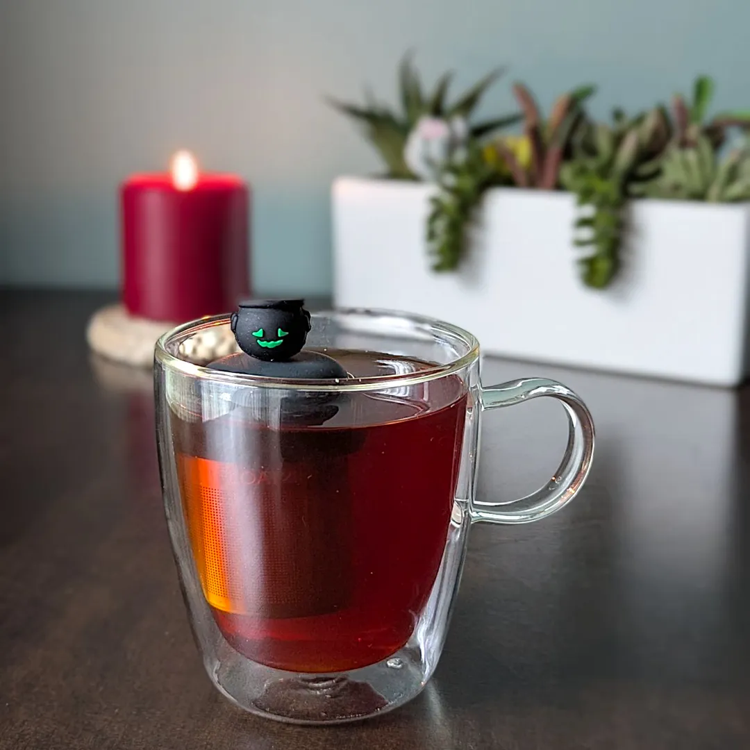 Black Cauldron | Floating Tea Steeper | Grey Base | Black