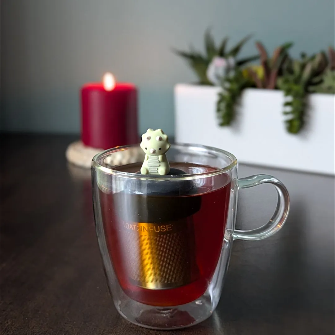 Triceratops Dino | Floating Tea Steeper | Grey Base | Green
