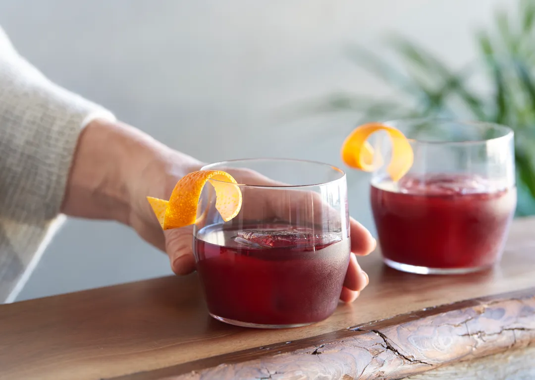 The Saskatoon, Non-alcoholic red wine replacer (24 cans)