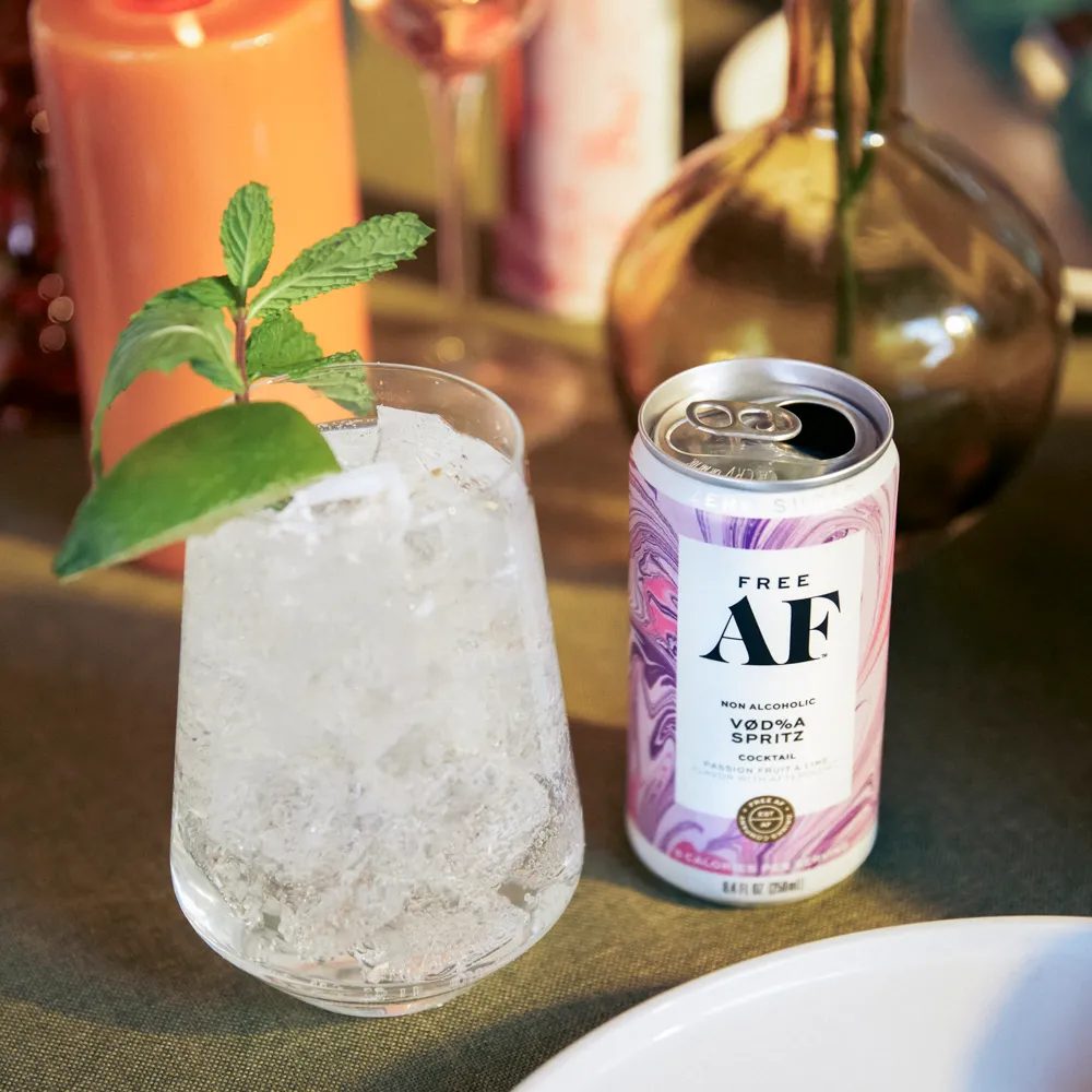 Free AF Vodka Spritz 6 x 4 pack