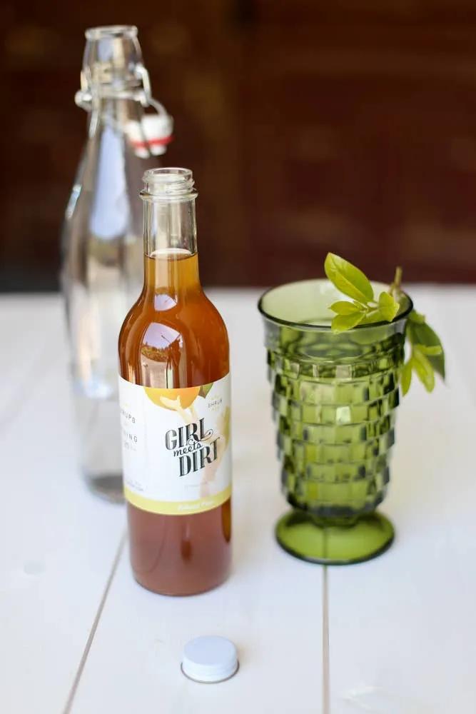 Island Pear Shrub 12.7fl oz