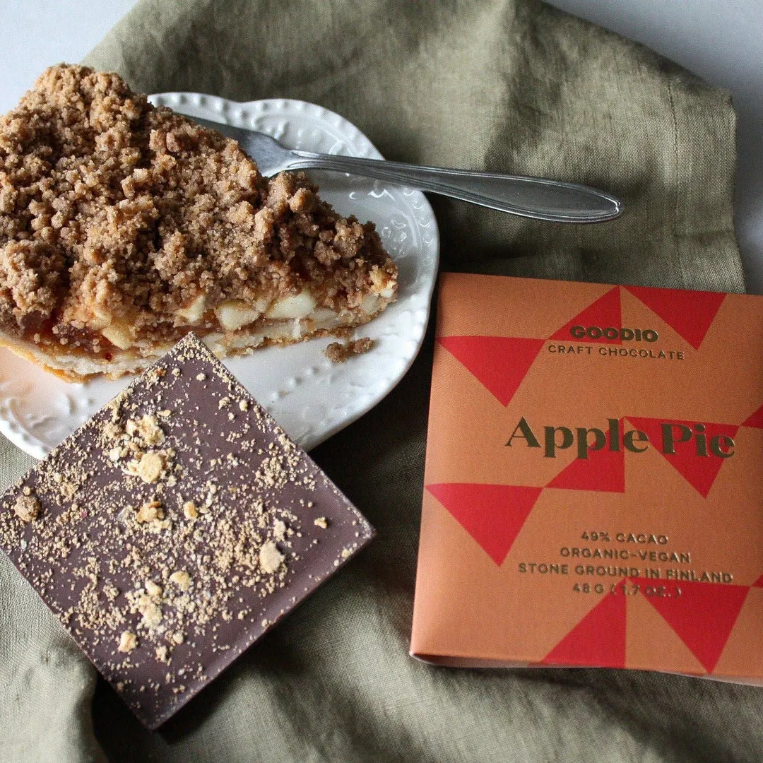 Apple Pie Chocolate 49%