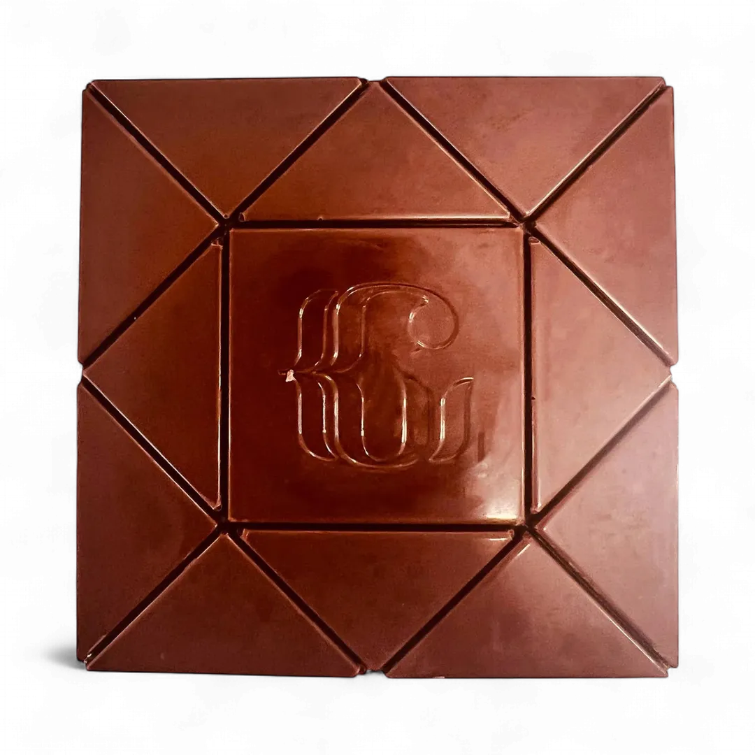 Sweet Dreams Chocolate 49%