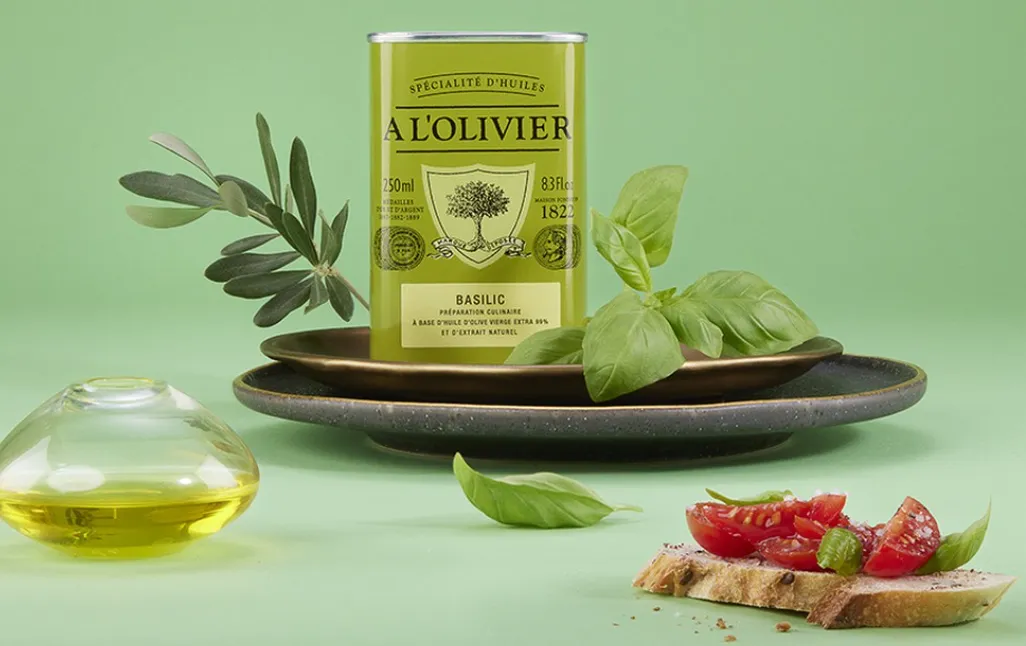 Basil Aromatic Olive Oil, A L'Olivier 250ml tin