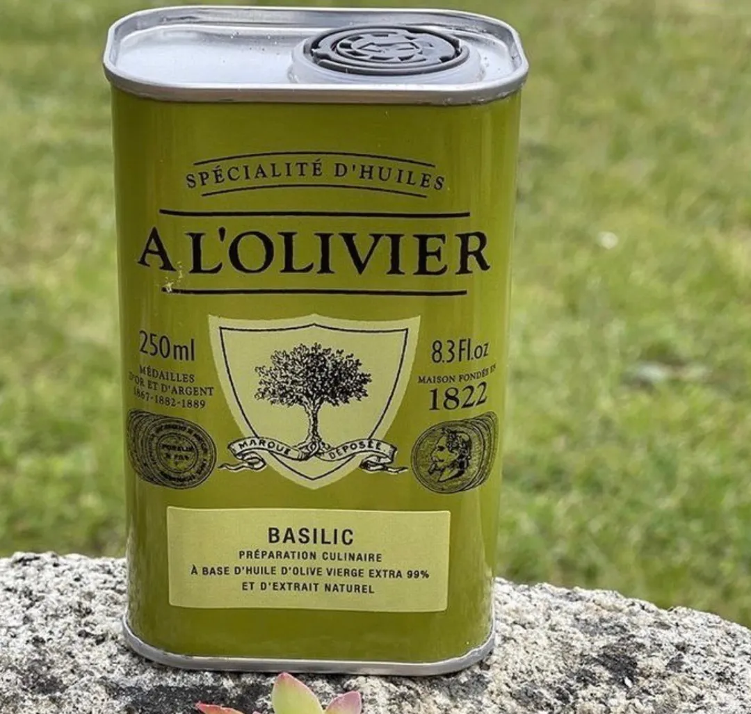 Basil Aromatic Olive Oil, A L'Olivier 250ml tin