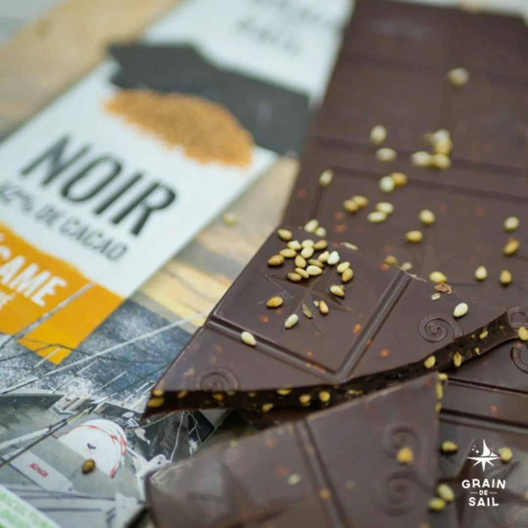 Dark Chocolate 62% of Cocoa and Sesame Toasted