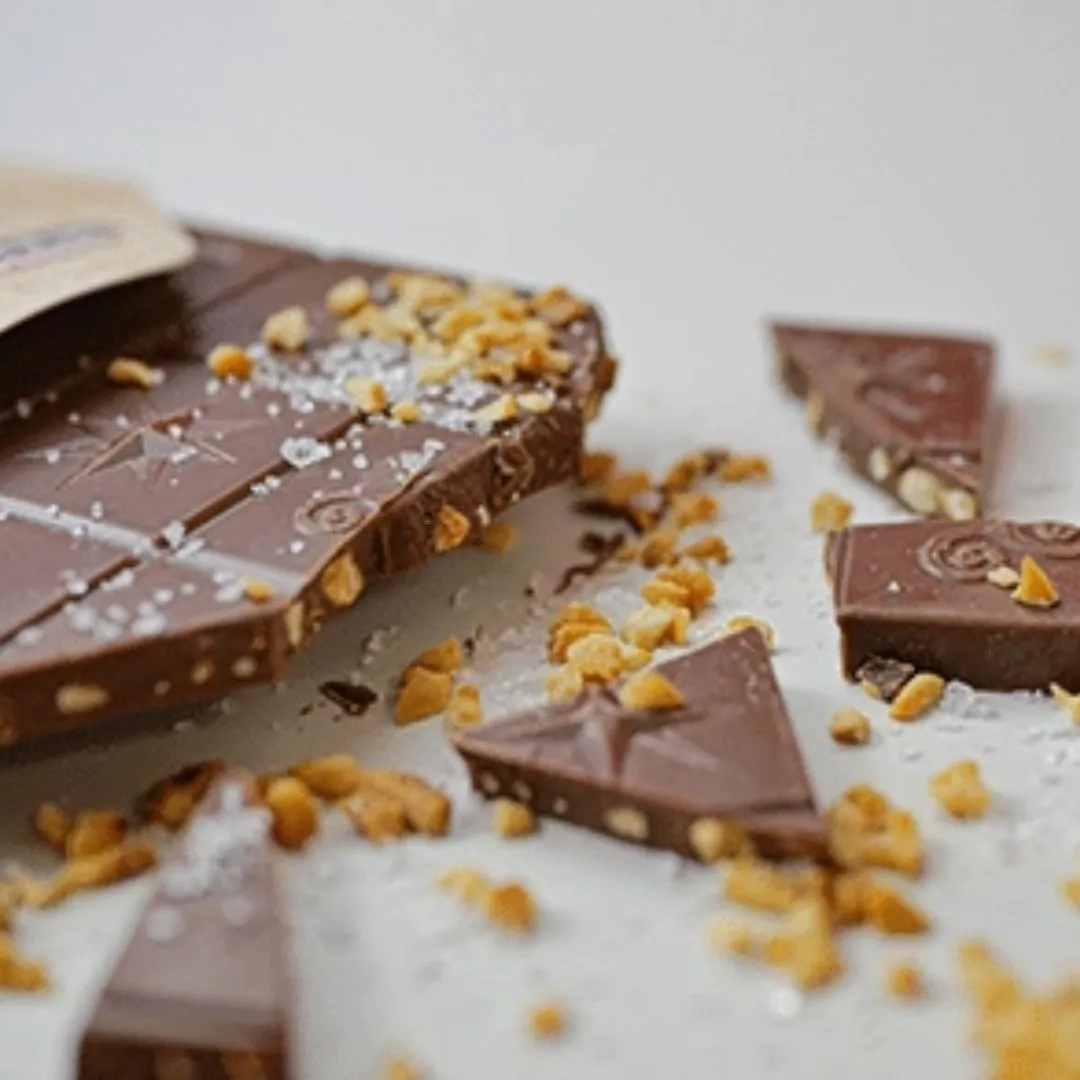 Milk Chocolate 45% of Cocoa and Hazelnuts