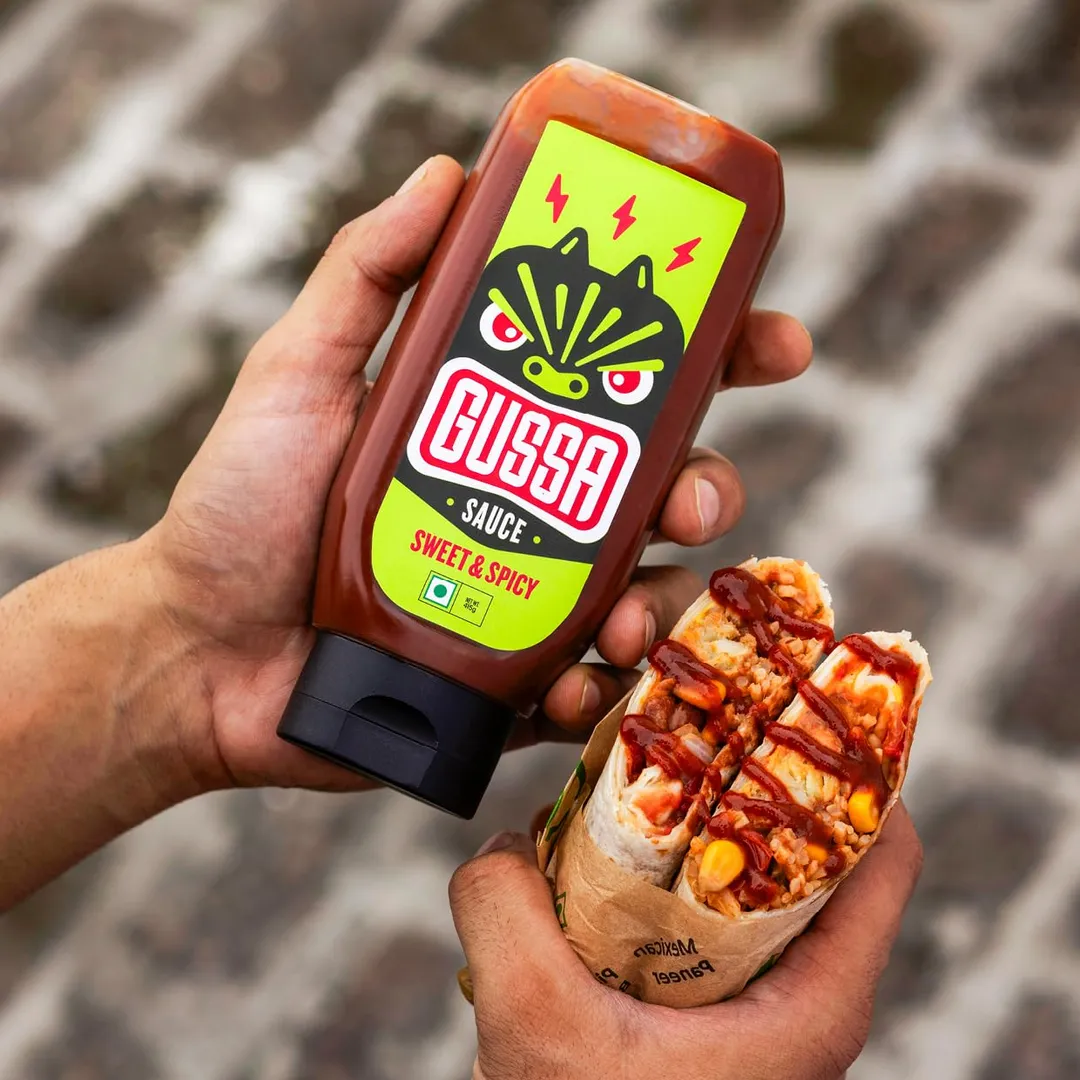 Gussa Sweet & Spicy Sauce 16oz