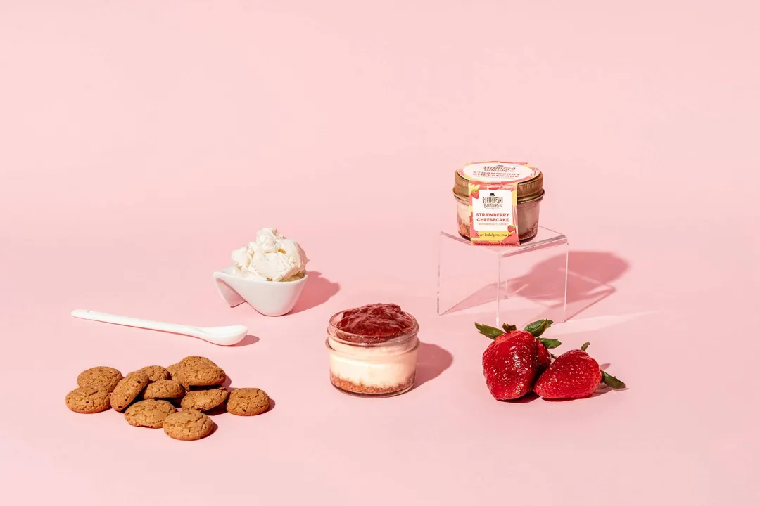 Strawberry Cheesecake with Biscotti Crust: 12 Pack Case