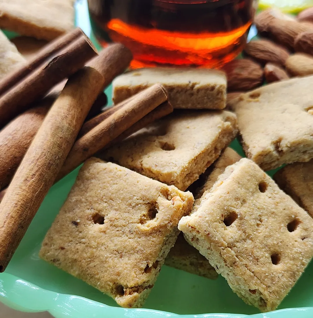 Simply Crafted Grahams Classic