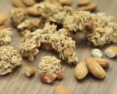 Homestyle Almond Butter Granola, 4oz