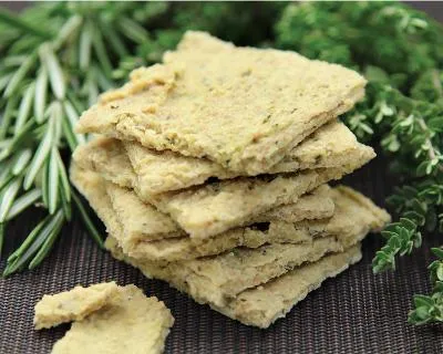 Air-Dried Crackers Garden Herb